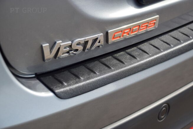 Накладка на задний бампер (ABS) LADA Vesta SW Cross 2017- 2022
