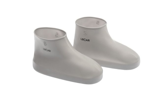 Комплект защитных чехлов на обувь  (2 шт), размер S (30-35) LECAR